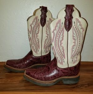 Tooled Justin Boots